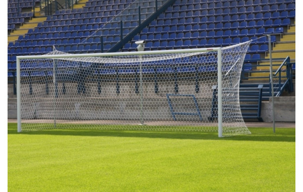 Ворота футбольные Atlet 7,32х2,44 м, алюминиевые (стаканы+растяжки) FIFA IMP-A427 пара 600_380