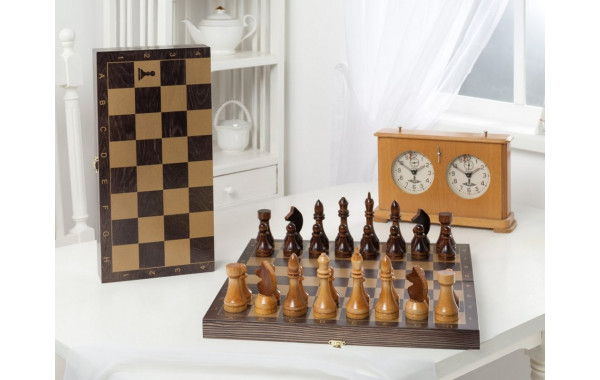 Шахматы гроссмейстерские деревянные с венге доской, рисунок золото 196-18 600_380