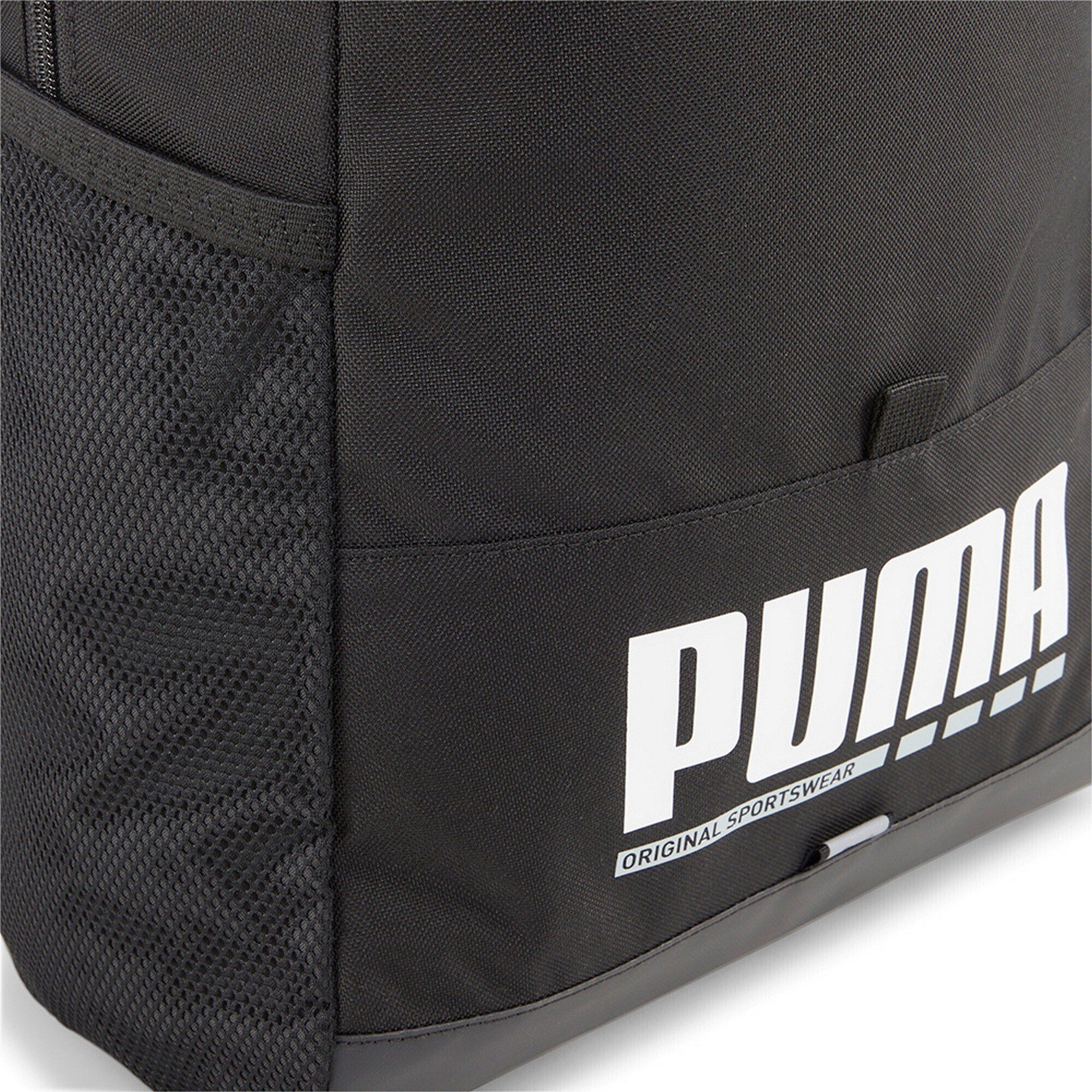 Рюкзак спортивный 47x32x14см, 21л Puma Plus Backpack 09034601 Черный 2000_2000