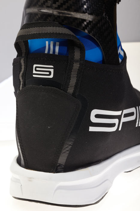 Чехлы для ботинок Spine Overboot (505) (черный/белый) 467_700