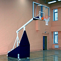 Стойка баскетбольная игровая мобильная складная с гидромеханизмом Atlet вынос 165 см, с противовесами IMP-A18L 120_120